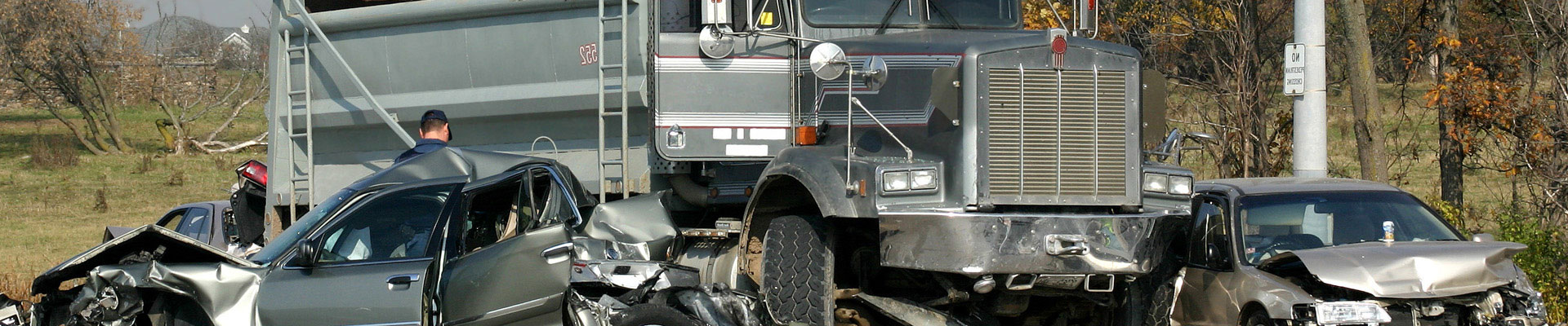 Villasenor-Law-Offices-truck-accident-lawyer